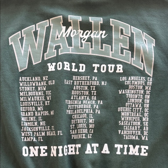 Wallen Forest Green Hoodie Sweater - Picture 4 of 5